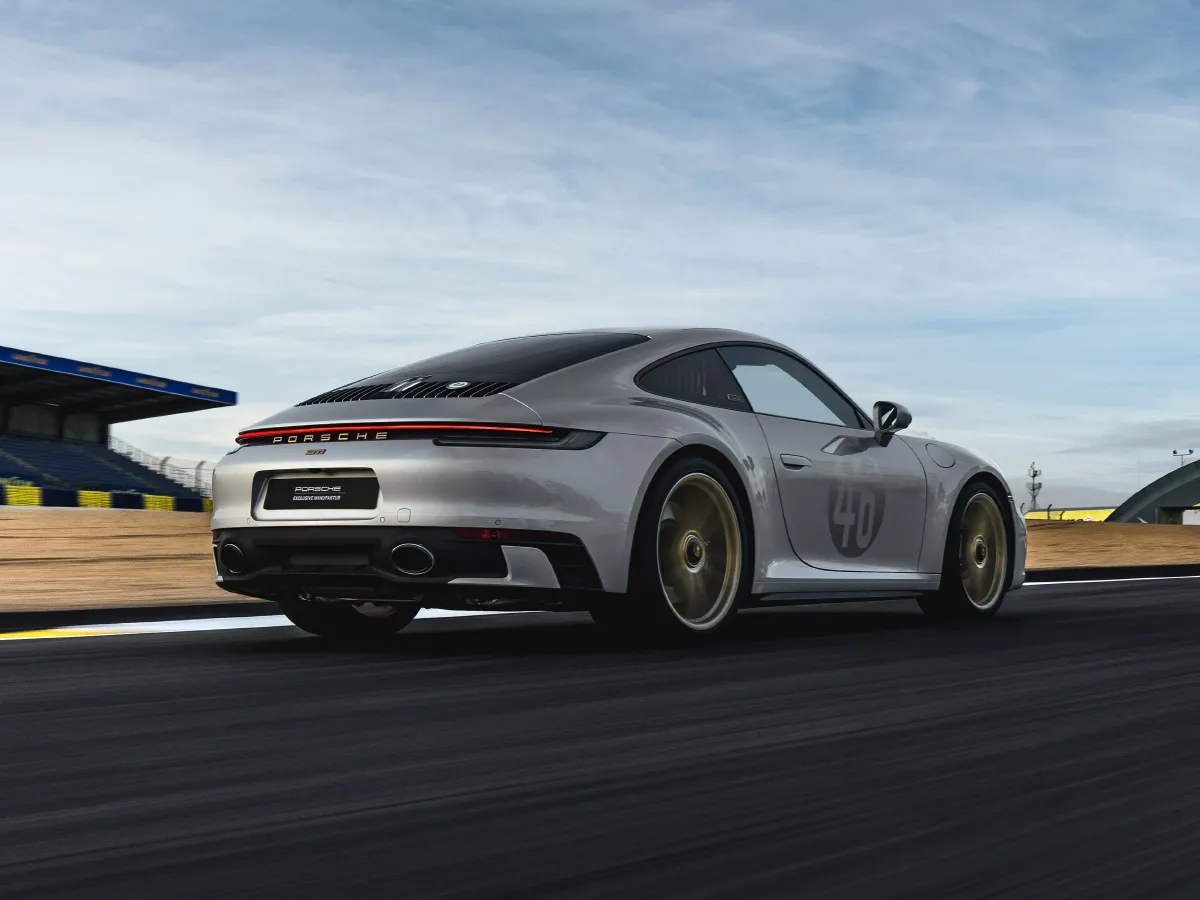 Porsche 911,autocango,china used car exporter,china ev exporter,chinese used car exporter,chinese used ev exporter