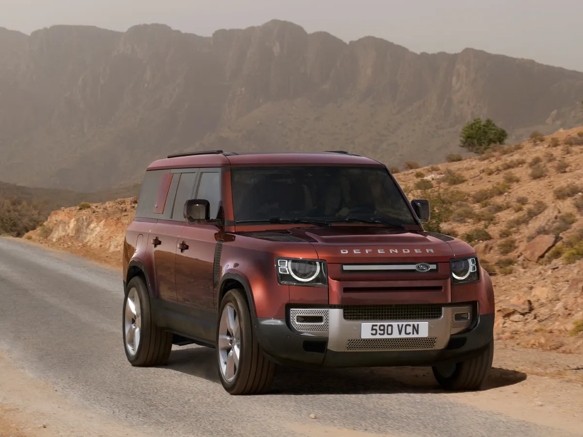 Land Rover Defender,autocango,china used car exporter,china ev exporter,chinese used car exporter,chinese used ev exporter