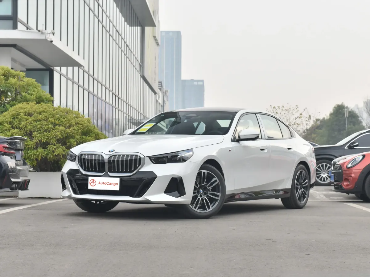 BMW 5 Series,autocango,china used car exporter,china ev exporter,chinese used car exporter,chinese used ev exporter