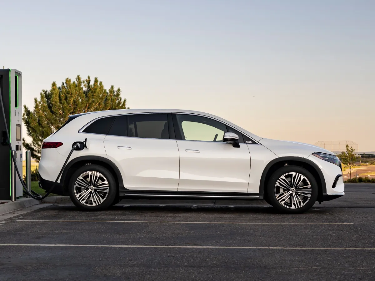 Mercedes-Benz EQS SUV,autocango,china used car exporter,china ev exporter,chinese used car exporter,chinese used ev exporter