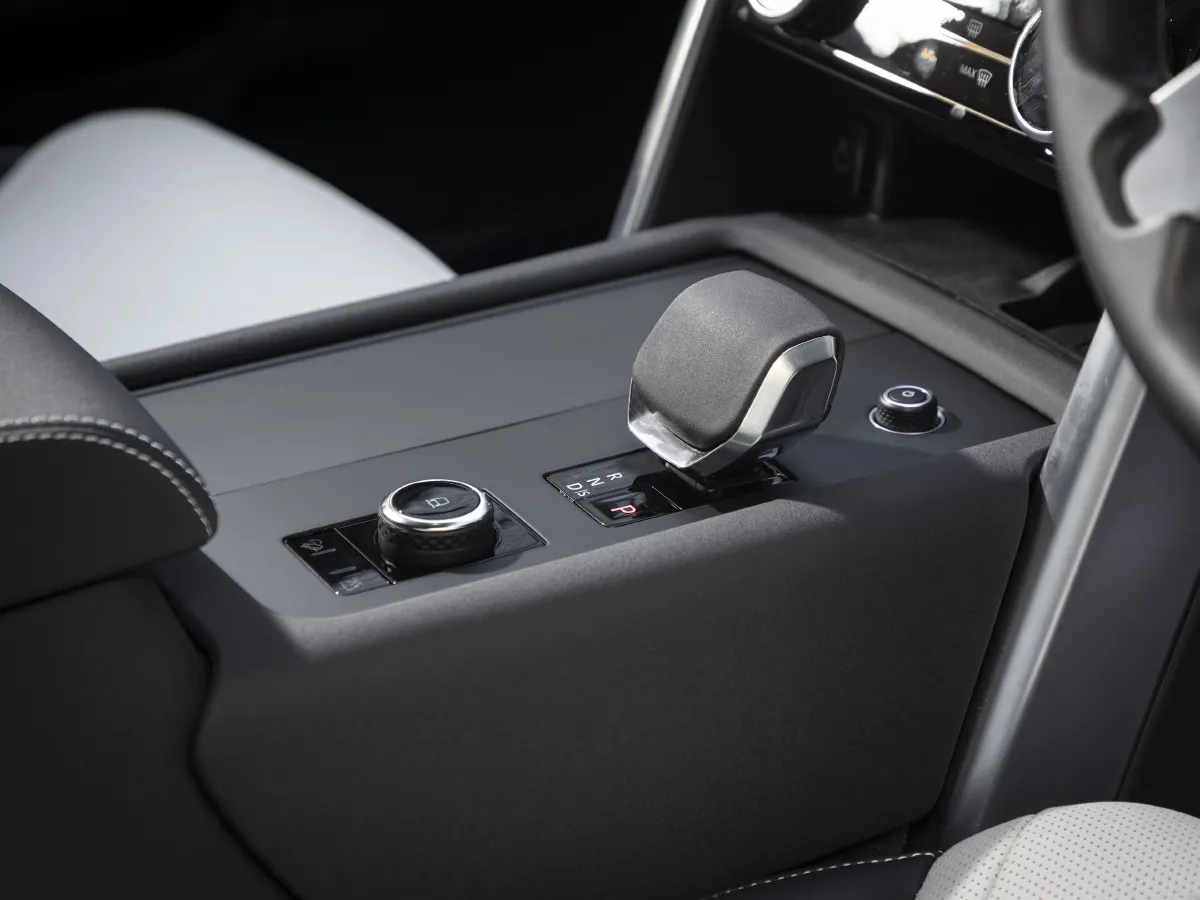 Land Rover Discovery,autocango,china used car exporter,china ev exporter,chinese used car exporter,chinese used ev exporter Land Rover Discovery,autocango,china used car exporter,china ev exporter,chinese used car exporter,chinese used ev exporter