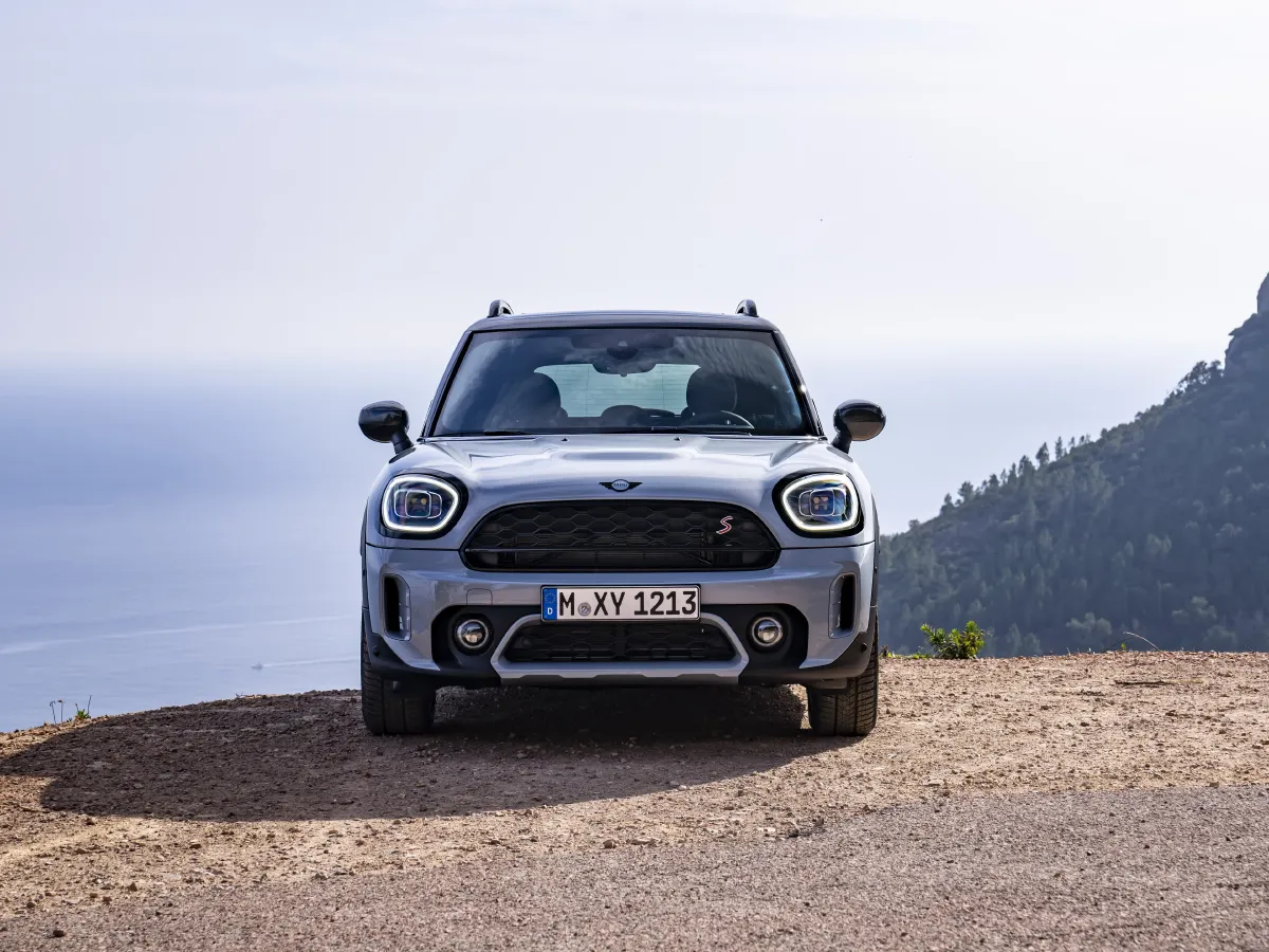 MINI COUNTRYMAN,autocango,china used car exporter,china ev exporter,chinese used car exporter,chinese used ev exporter
