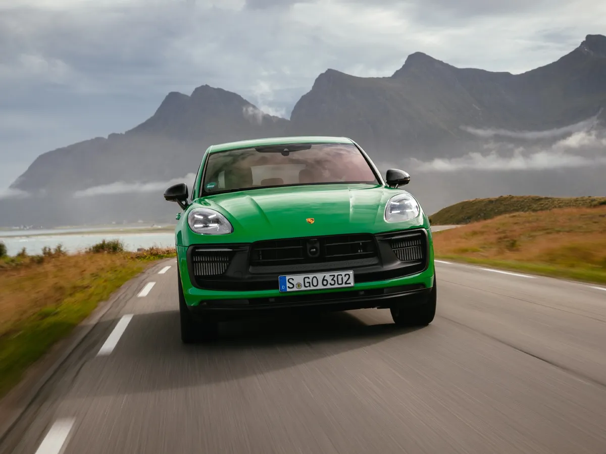 Porsche Macan,autocango,china used car exporter,china ev exporter,chinese used car exporter,chinese used ev exporter