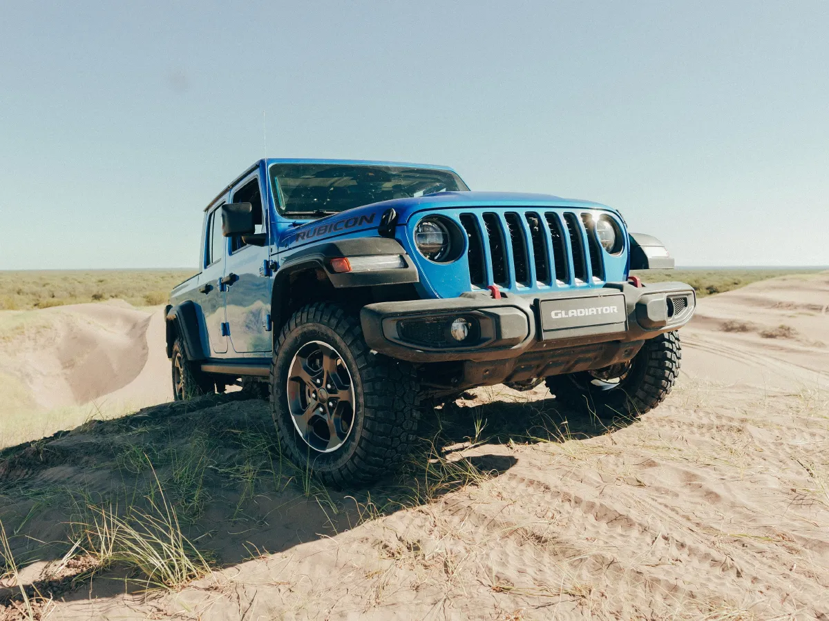 Jeep Gladiator,autocango,china used car exporter,china ev exporter,chinese used car exporter,chinese used ev exporter Jeep Gladiator,autocango,china used car exporter,china ev exporter,chinese used car exporter,chinese used ev exporter