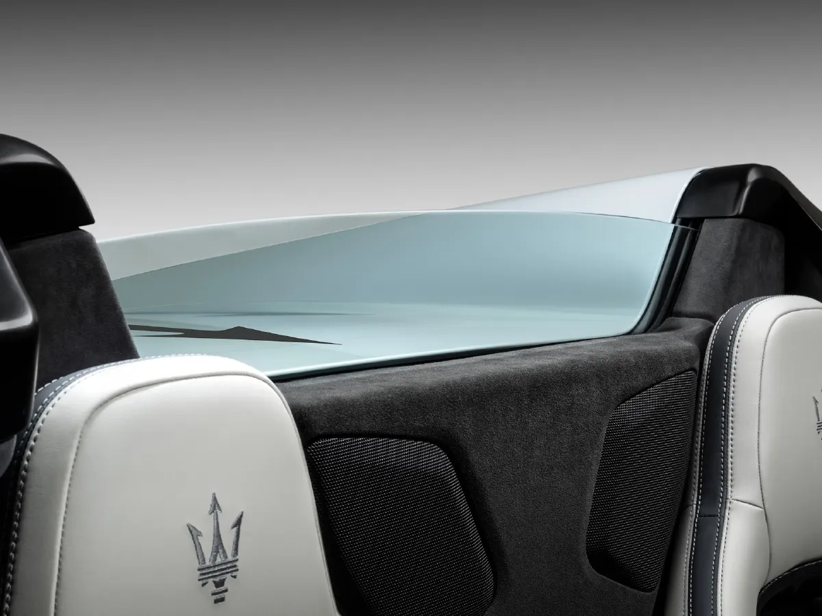 Maserati MC20,autocango,china used car exporter,china ev exporter,chinese used car exporter,chinese used ev exporter