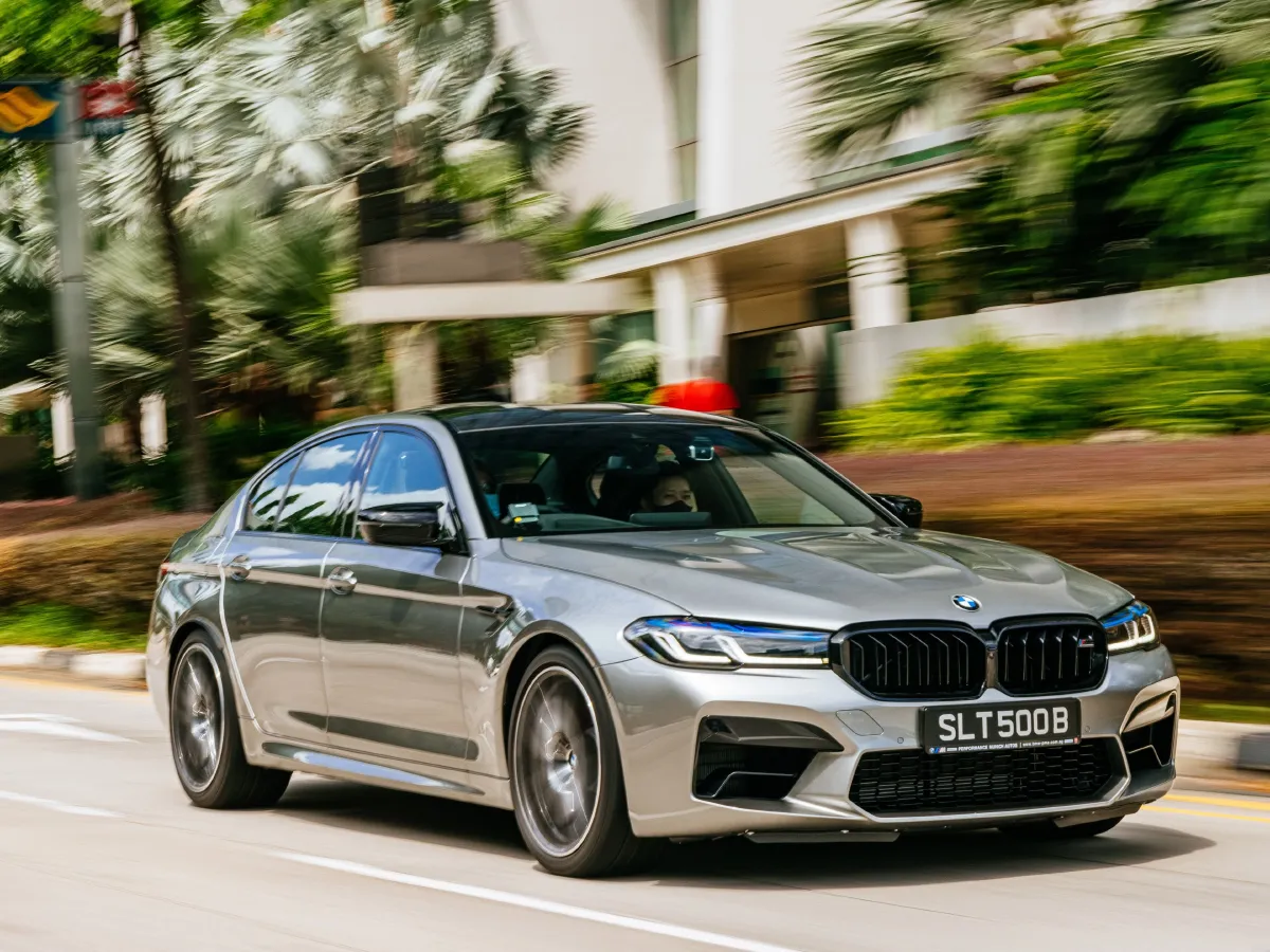 2012 BMW M5 4.4T 560HP V8 7DCT,autocango,china used car exporter,china ev exporter,chinese used car exporter,chinese used ev exporter