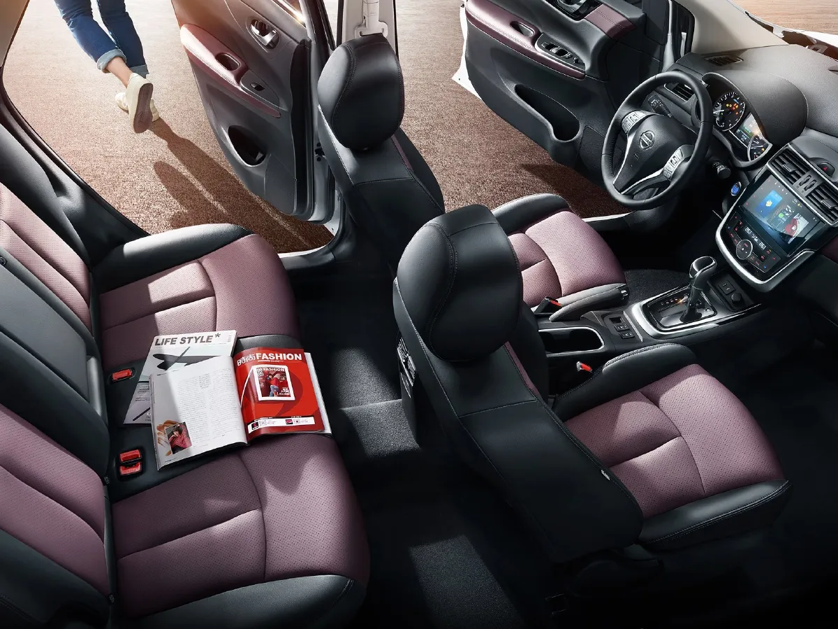 Nissan Tiida,autocango,china used car exporter,china ev exporter,chinese used car exporter,chinese used ev exporter