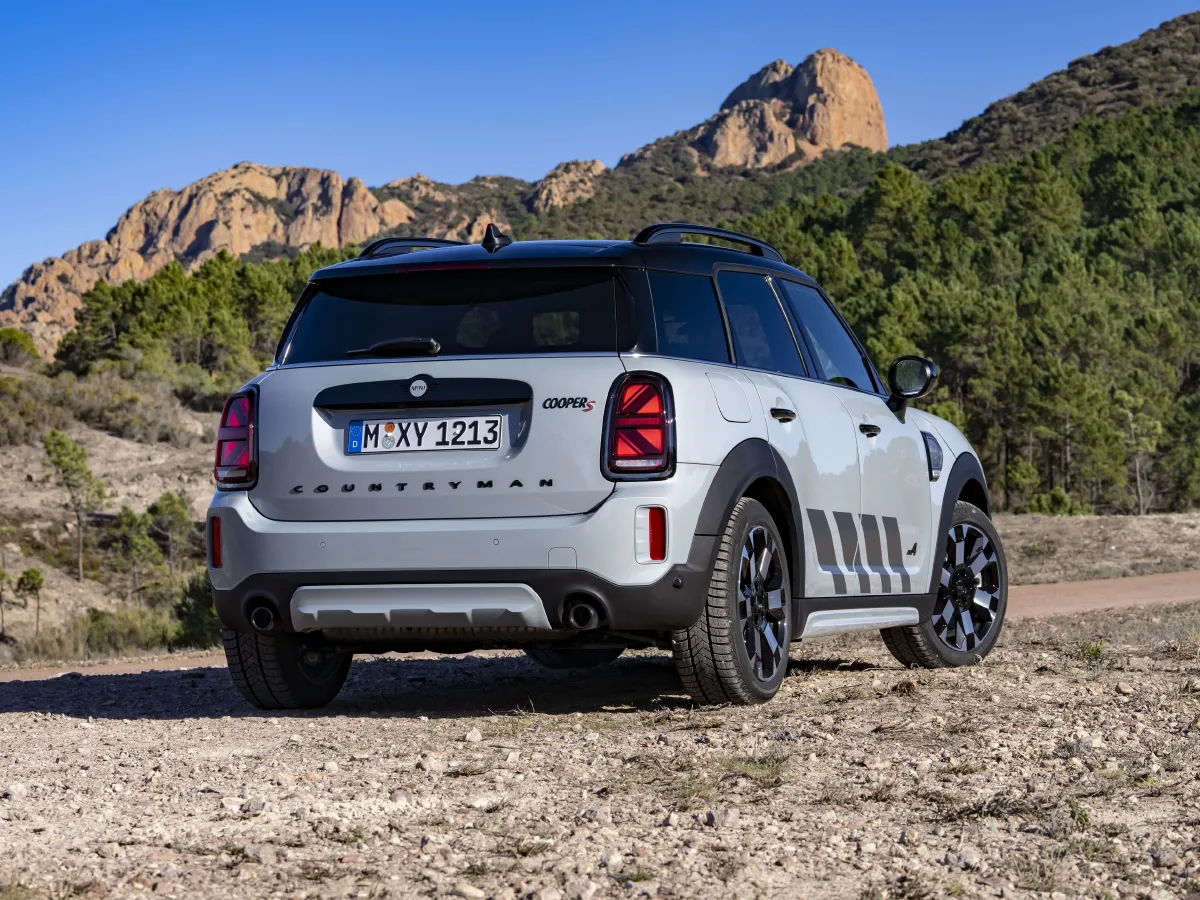 MINI COUNTRYMAN,autocango,china used car exporter,china ev exporter,chinese used car exporter,chinese used ev exporter