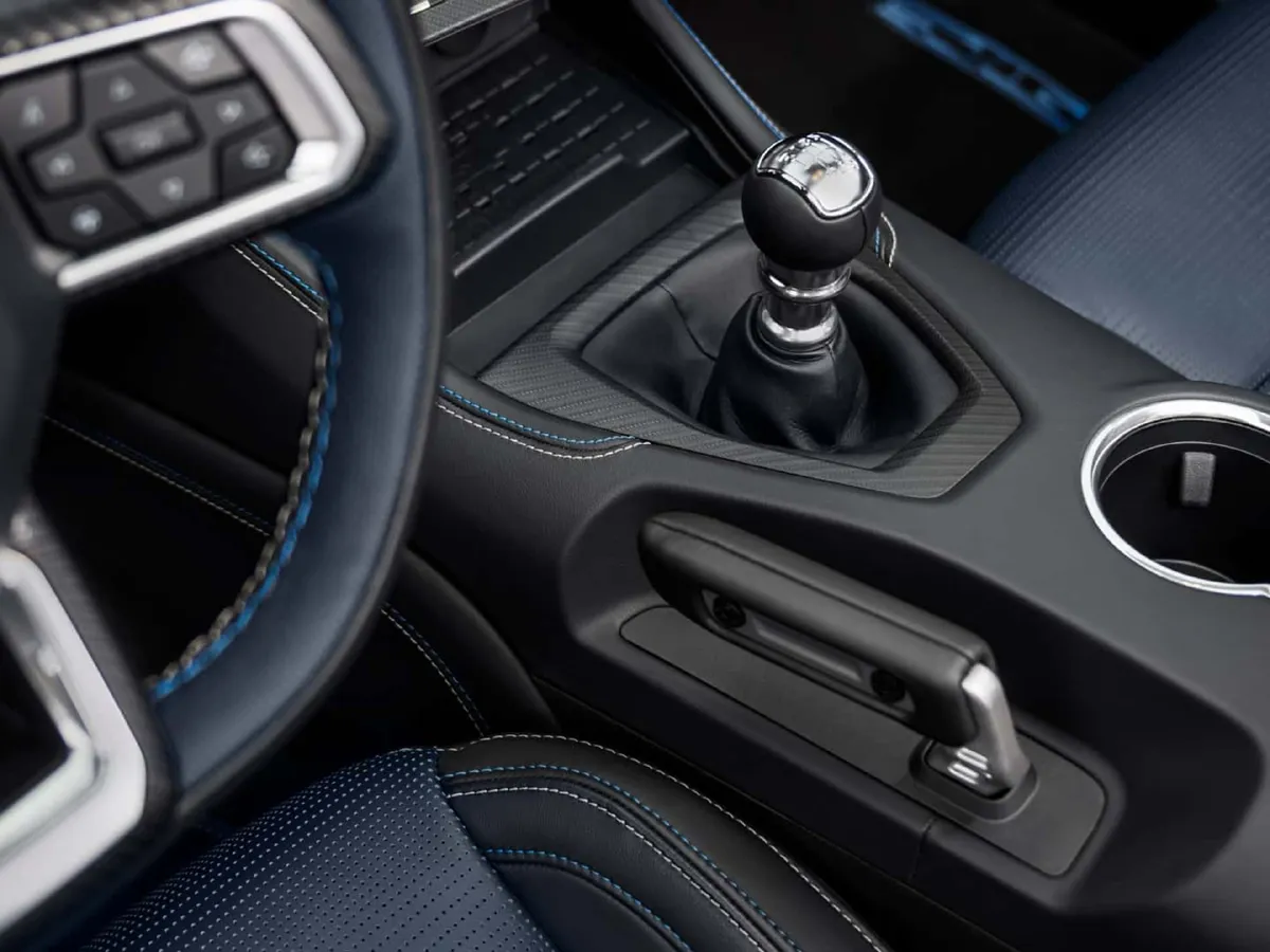 Ford Mustang,autocango,china used car exporter,china ev exporter,chinese used car exporter,chinese used ev exporter