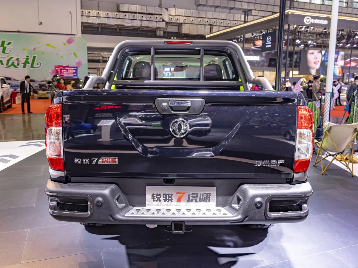 Dongfeng RuiQi 7,autocango,china used car exporter,china ev exporter,chinese used car exporter,chinese used ev exporter