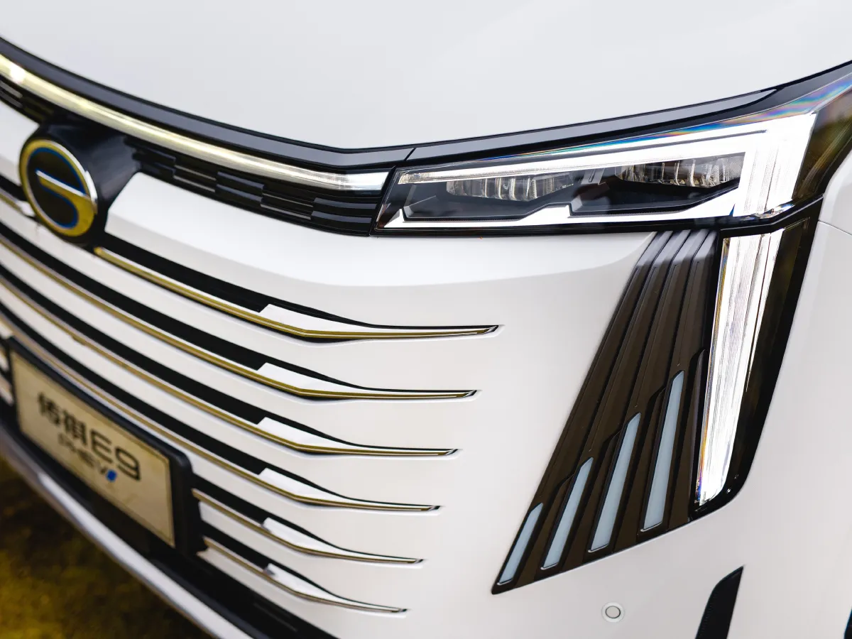 GAC Trumpchi E9,autocango,china used car exporter,china ev exporter,chinese used car exporter,chinese used ev exporter