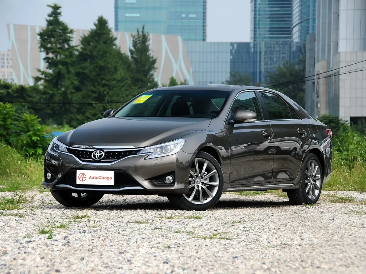 Toyota Reiz,autocango,china used car exporter,china ev exporter,chinese used car exporter,chinese used ev exporter