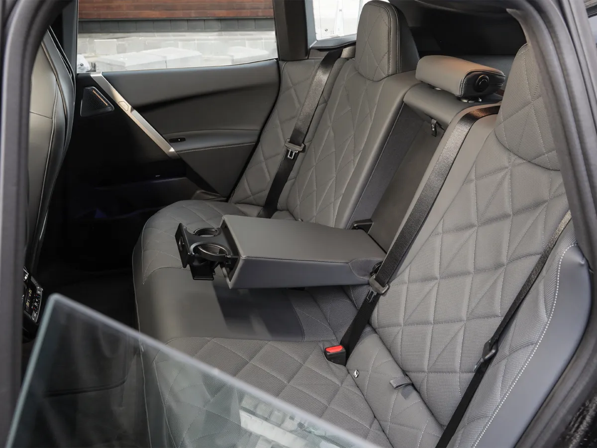 BMW iX,autocango,china used car exporter,china ev exporter,chinese used car exporter,chinese used ev exporter