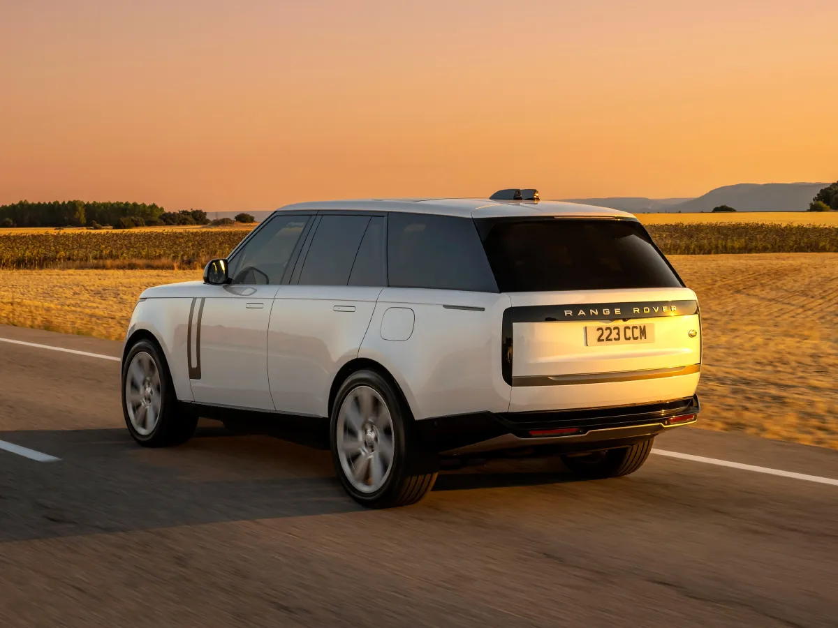 Land Rover Range Rover,autocango,china used car exporter,china ev exporter,chinese used car exporter,chinese used ev exporter