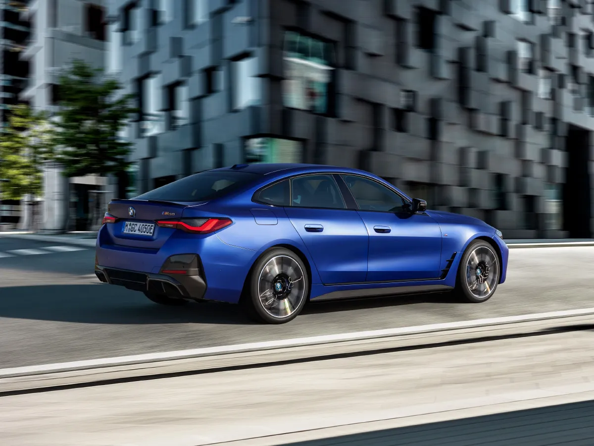 BMW i4,autocango,china used car exporter,china ev exporter,chinese used car exporter,chinese used ev exporter