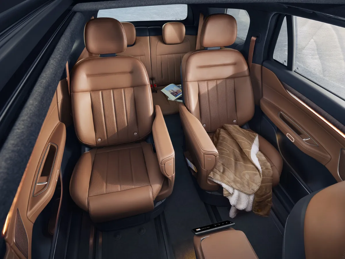 NIO ES8,autocango,china used car exporter,china ev exporter,chinese used car exporter,chinese used ev exporter