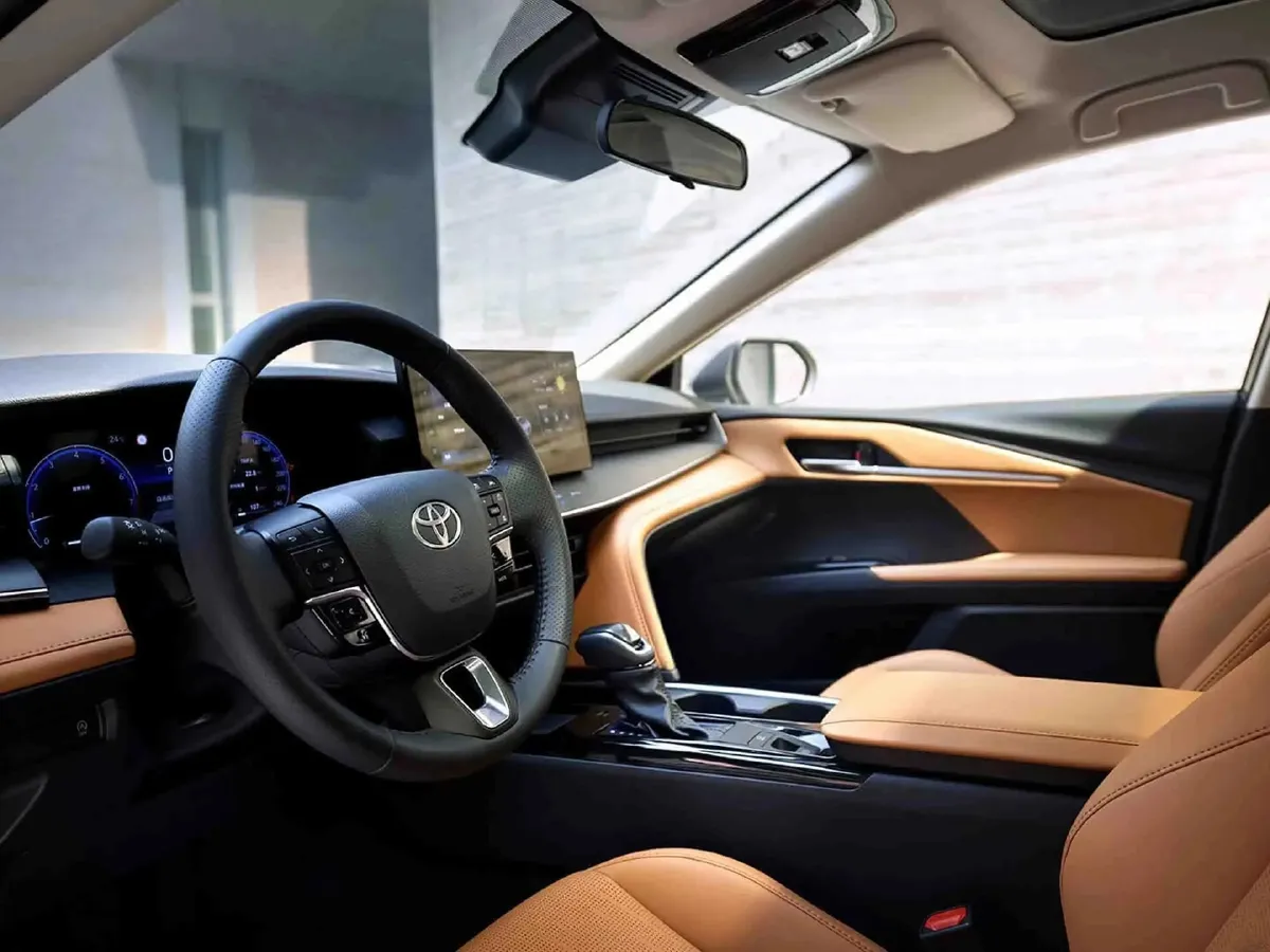 Toyota Camry,autocango,china used car exporter,china ev exporter,chinese used car exporter,chinese used ev exporter