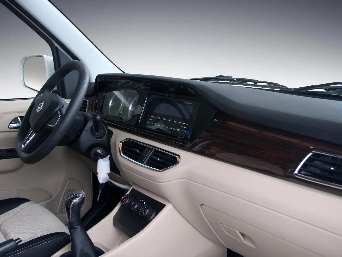 2022 ChangAn KuaYue KuaYueXing V7 1.6L 122HP L4 5MT,autocango,china used car exporter,china ev exporter,chinese used car exporter,chinese used ev exporter