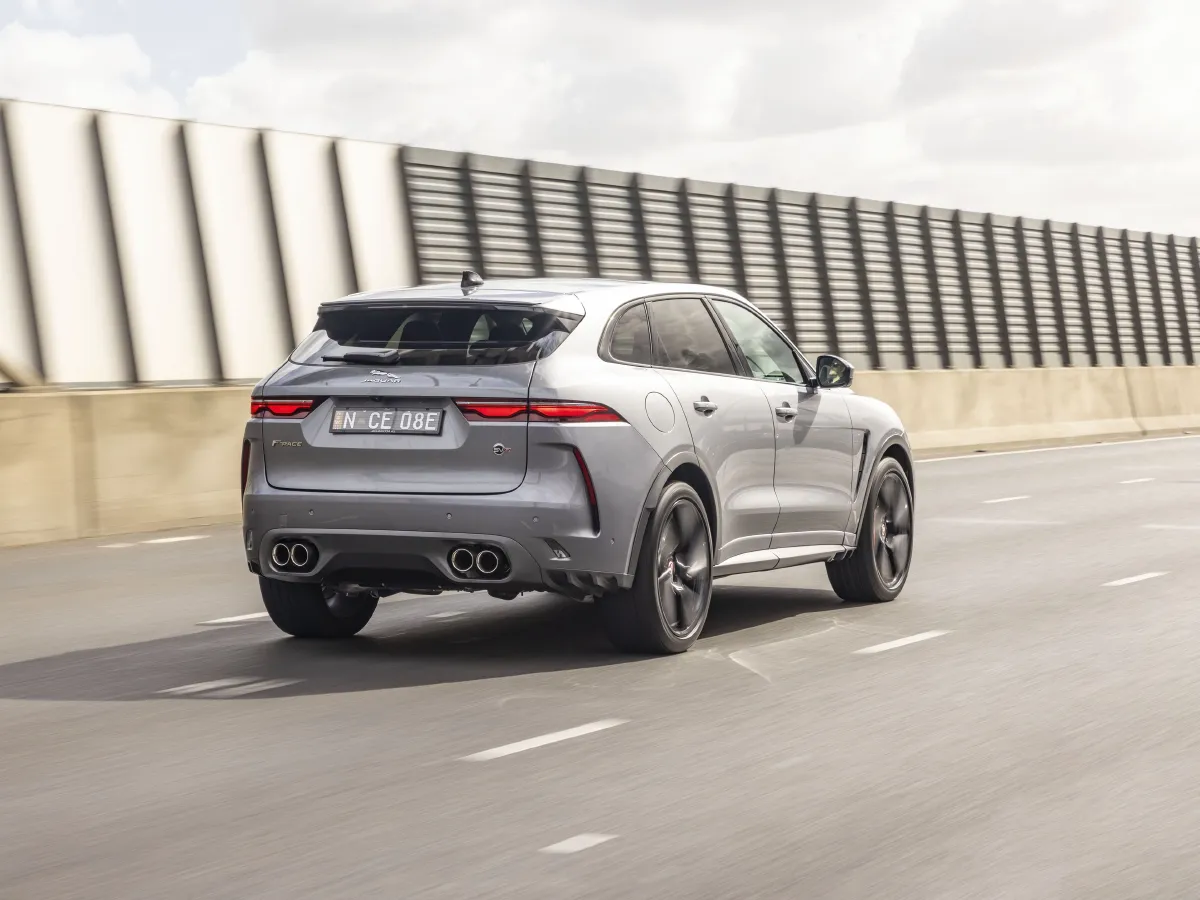 Jaguar F-PACE,autocango,china used car exporter,china ev exporter,chinese used car exporter,chinese used ev exporter