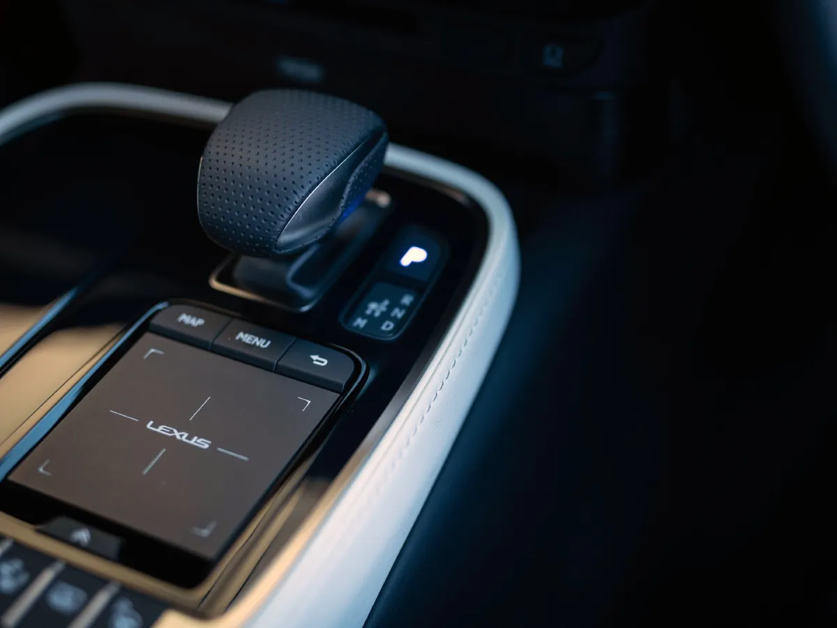 2020 Lexus LS 3.5L 299HP V6 E-CVT Hybrid,autocango,china used car exporter,china ev exporter,chinese used car exporter,chinese used ev exporter