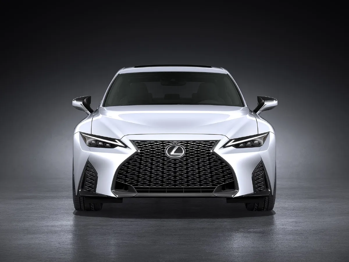 Lexus IS,autocango,china used car exporter,china ev exporter,chinese used car exporter,chinese used ev exporter