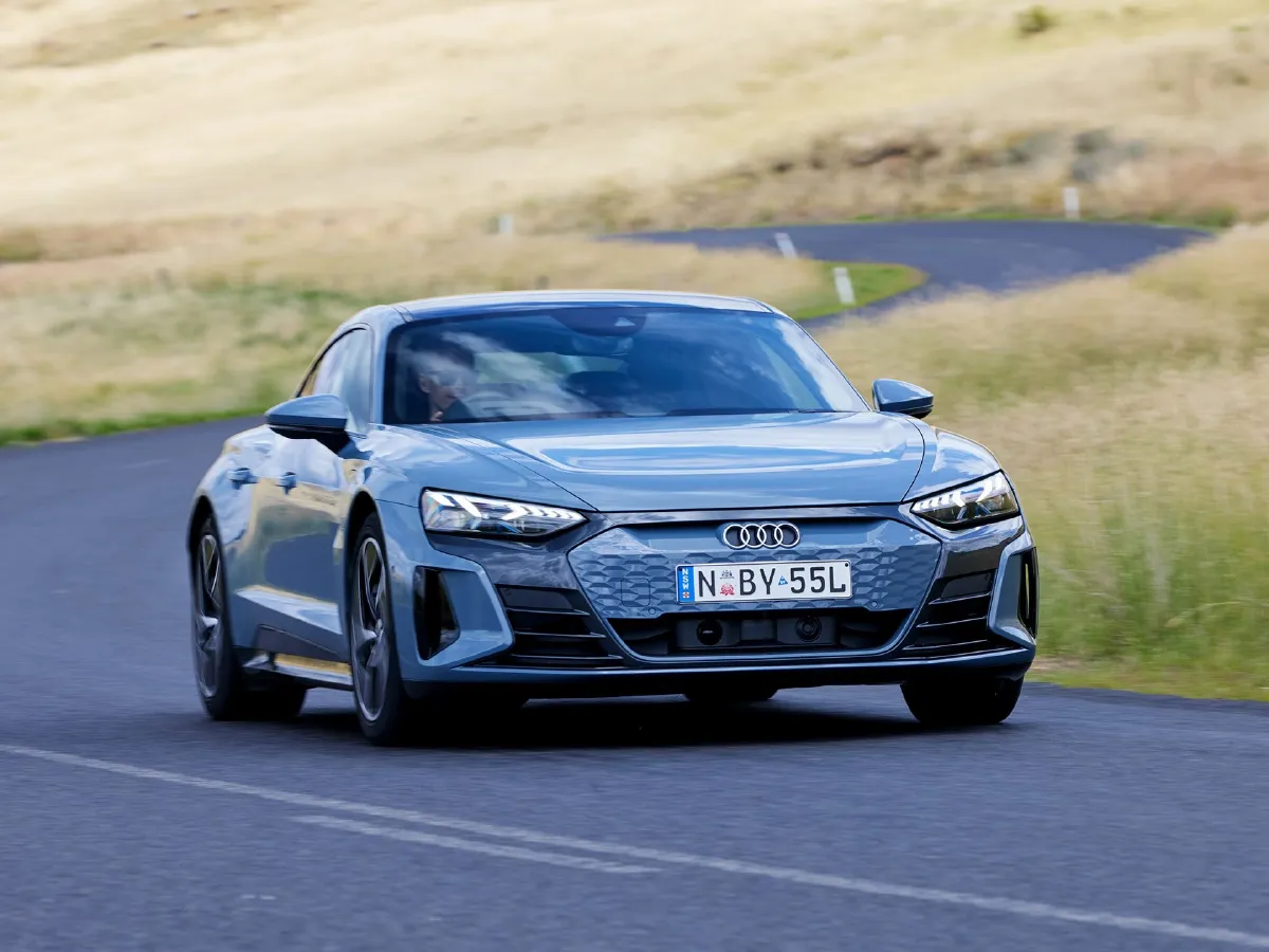 Audi e-tron GT,autocango,china used car exporter,china ev exporter,chinese used car exporter,chinese used ev exporter