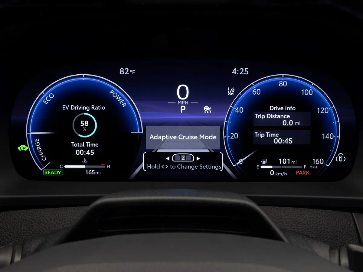 Toyota Crown,autocango,china used car exporter,china ev exporter,chinese used car exporter,chinese used ev exporter