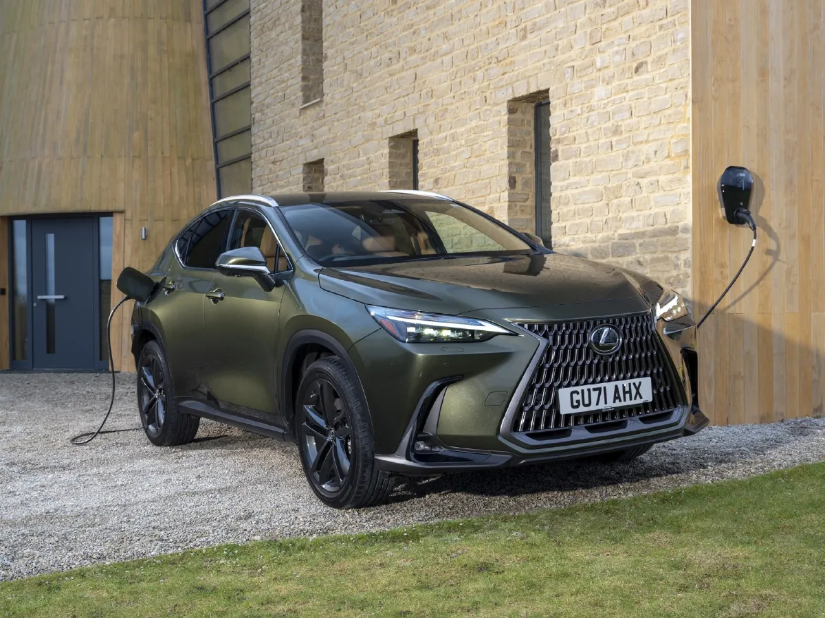 2024 Lexus NX 2.5L 185HP L4 E-CVT PHEV 16KWH,autocango,china used car exporter,china ev exporter,chinese used car exporter,chinese used ev exporter