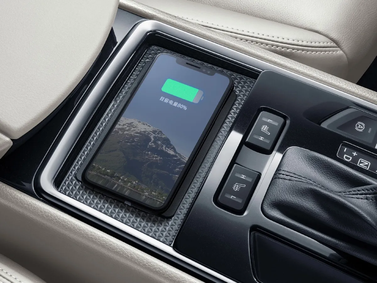 Venucia T90,autocango,china used car exporter,china ev exporter,chinese used car exporter,chinese used ev exporter