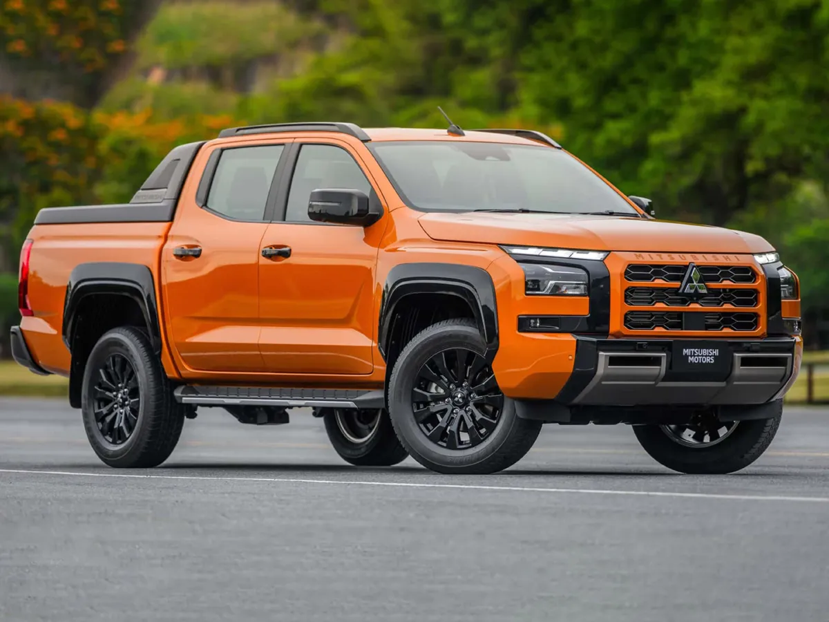 2023 Mitsubishi L200 2.3T 150HP L4 6AT,autocango,china used car exporter,china ev exporter,chinese used car exporter,chinese used ev exporter