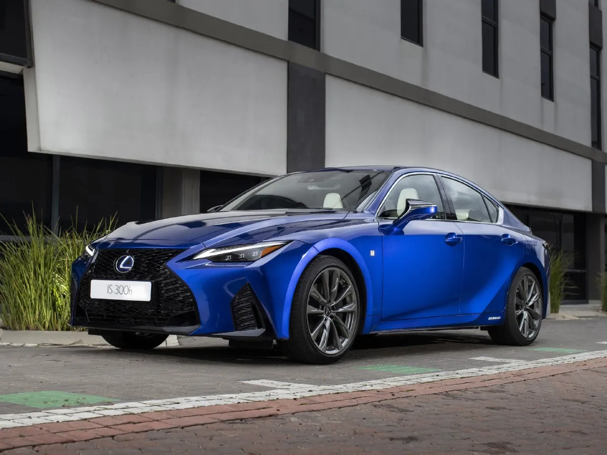 Lexus IS,autocango,china used car exporter,china ev exporter,chinese used car exporter,chinese used ev exporter