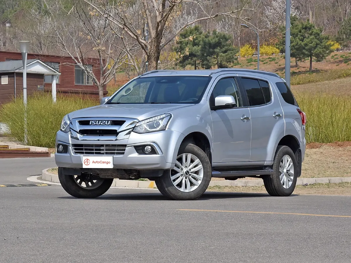 Isuzu Mu-X,autocango,china used car exporter,china ev exporter,chinese used car exporter,chinese used ev exporter