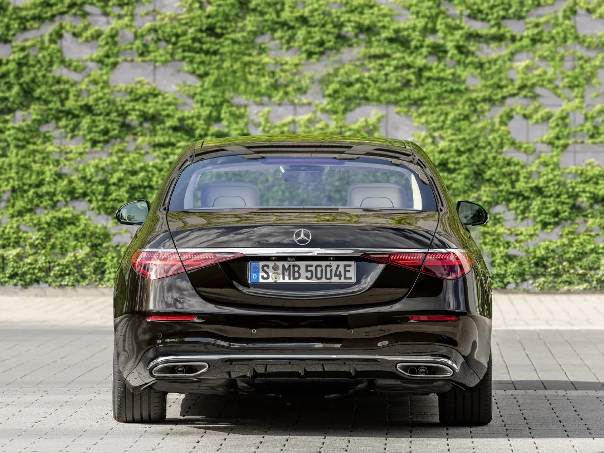 Mercedes-Benz S Class,autocango,china used car exporter,china ev exporter,chinese used car exporter,chinese used ev exporter