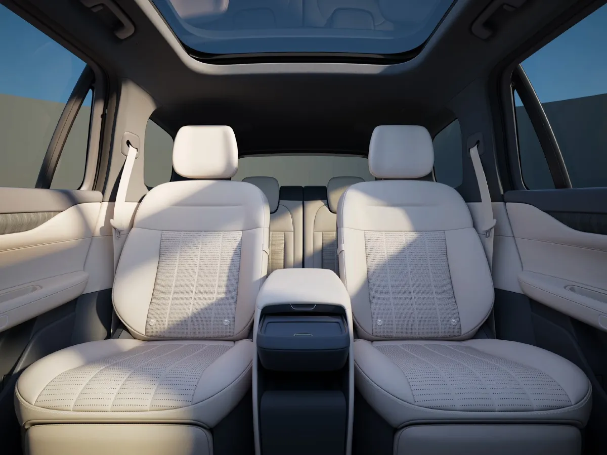 NIO ES8,autocango,china used car exporter,china ev exporter,chinese used car exporter,chinese used ev exporter