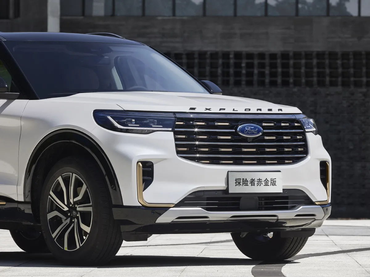 Ford Explorer,autocango,china used car exporter,china ev exporter,chinese used car exporter,chinese used ev exporter