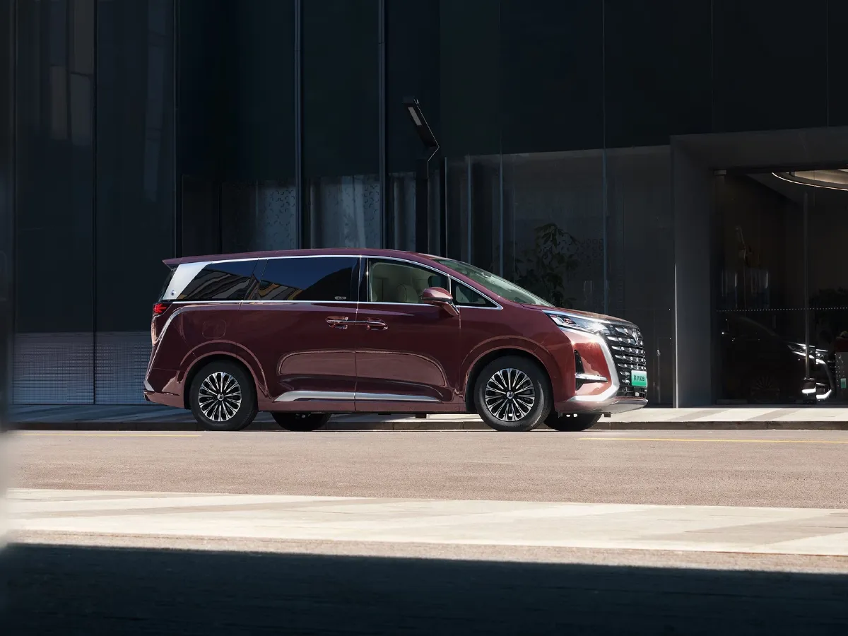 Denza D9,autocango,china used car exporter,china ev exporter,chinese used car exporter,chinese used ev exporter