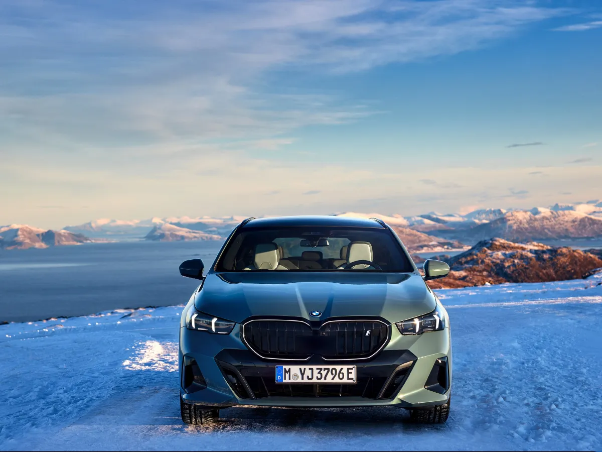 BMW i5,autocango,china used car exporter,china ev exporter,chinese used car exporter,chinese used ev exporter