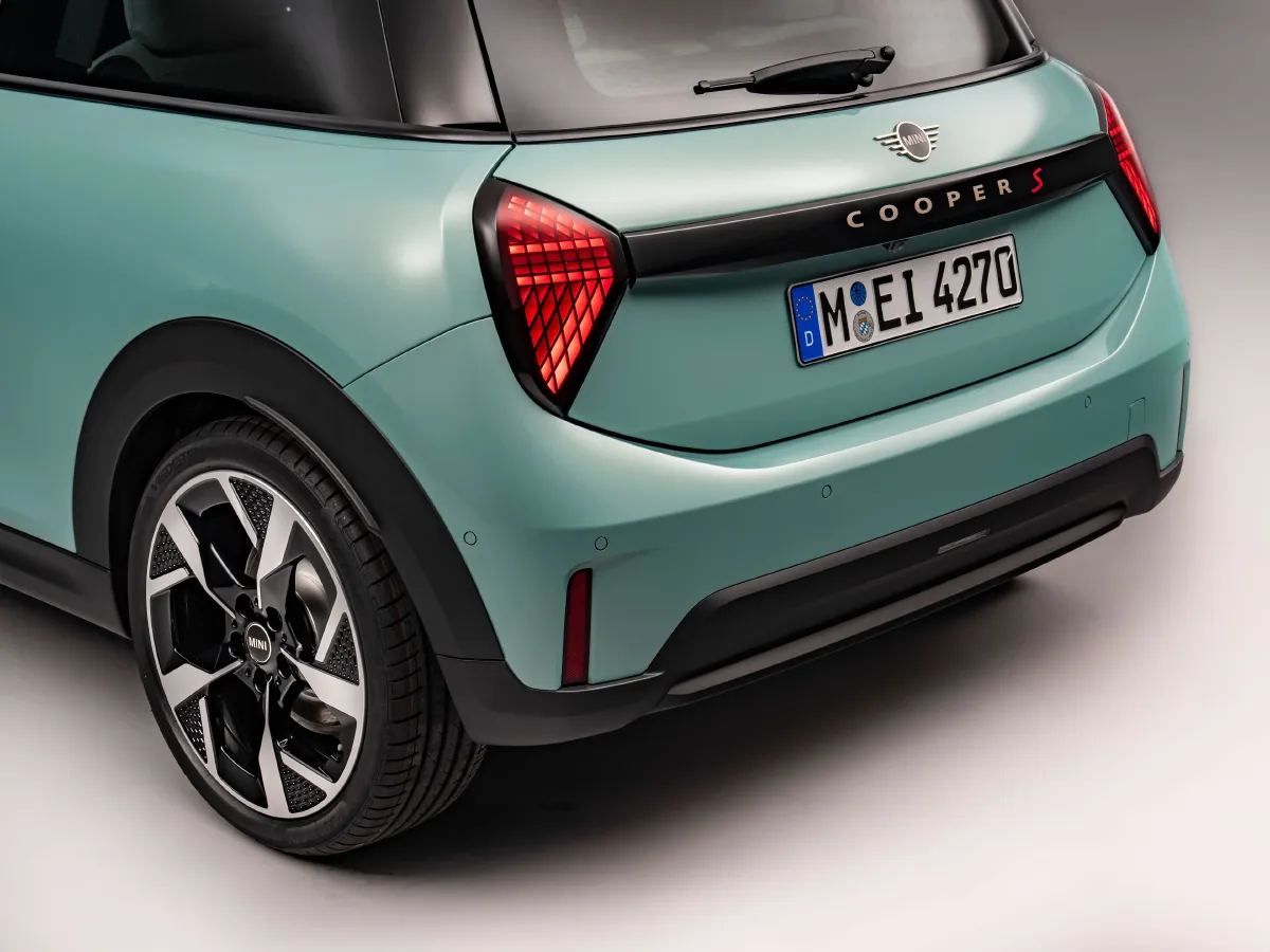 MINI MINI,autocango,china used car exporter,china ev exporter,chinese used car exporter,chinese used ev exporter