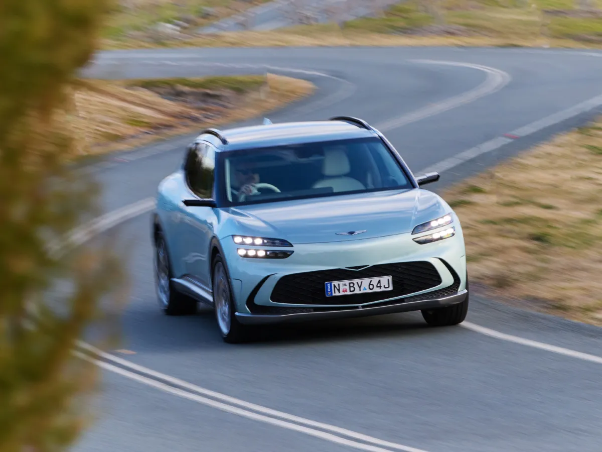 Genesis GV60,autocango,china used car exporter,china ev exporter,chinese used car exporter,chinese used ev exporter