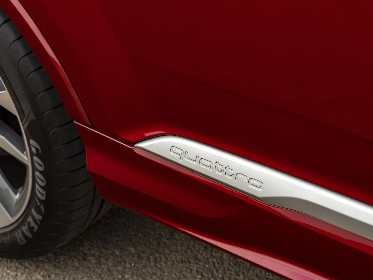 Audi SQ7,autocango,china used car exporter,china ev exporter,chinese used car exporter,chinese used ev exporter