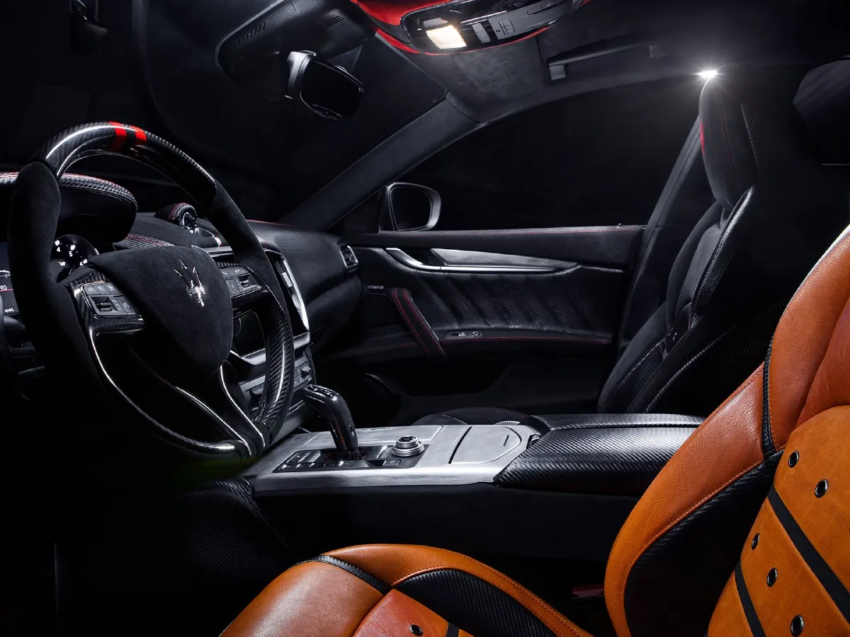 Maserati Ghibli,autocango,china used car exporter,china ev exporter,chinese used car exporter,chinese used ev exporter