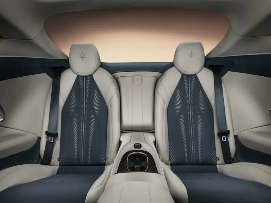 Maserati GranTurismo,autocango,china used car exporter,china ev exporter,chinese used car exporter,chinese used ev exporter Maserati GranTurismo,autocango,china used car exporter,china ev exporter,chinese used car exporter,chinese used ev exporter