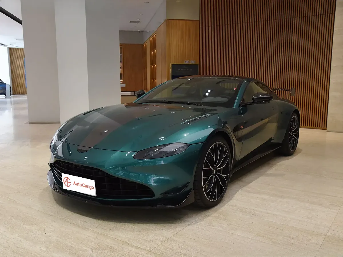Aston Martin V8 Vantage,autocango,china used car exporter,china ev exporter,chinese used car exporter,chinese used ev exporter