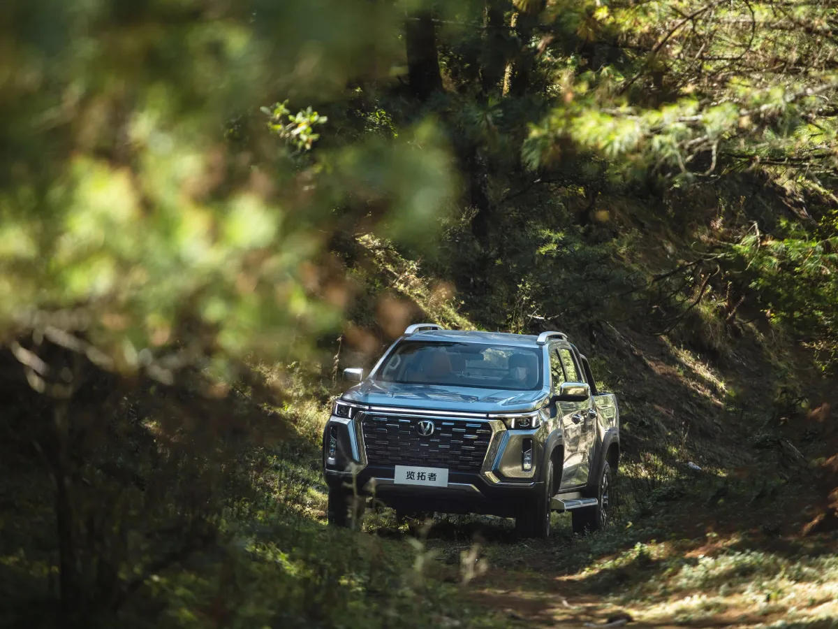 ChangAn LanTuoZhe,autocango,china used car exporter,china ev exporter,chinese used car exporter,chinese used ev exporter