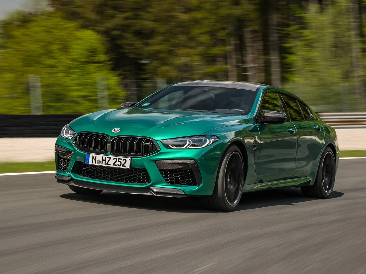 BMW M8,autocango,china used car exporter,china ev exporter,chinese used car exporter,chinese used ev exporter