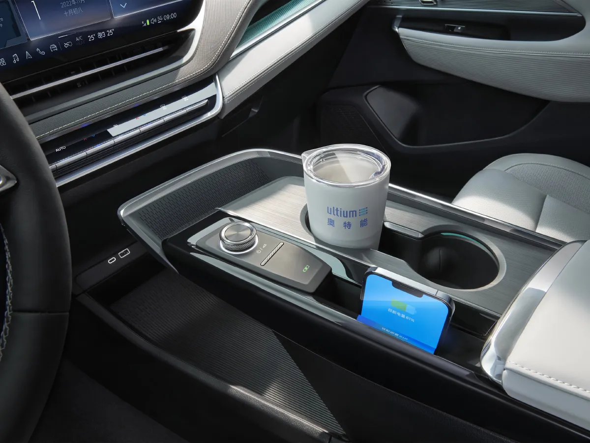 Buick E5,autocango,china used car exporter,china ev exporter,chinese used car exporter,chinese used ev exporter