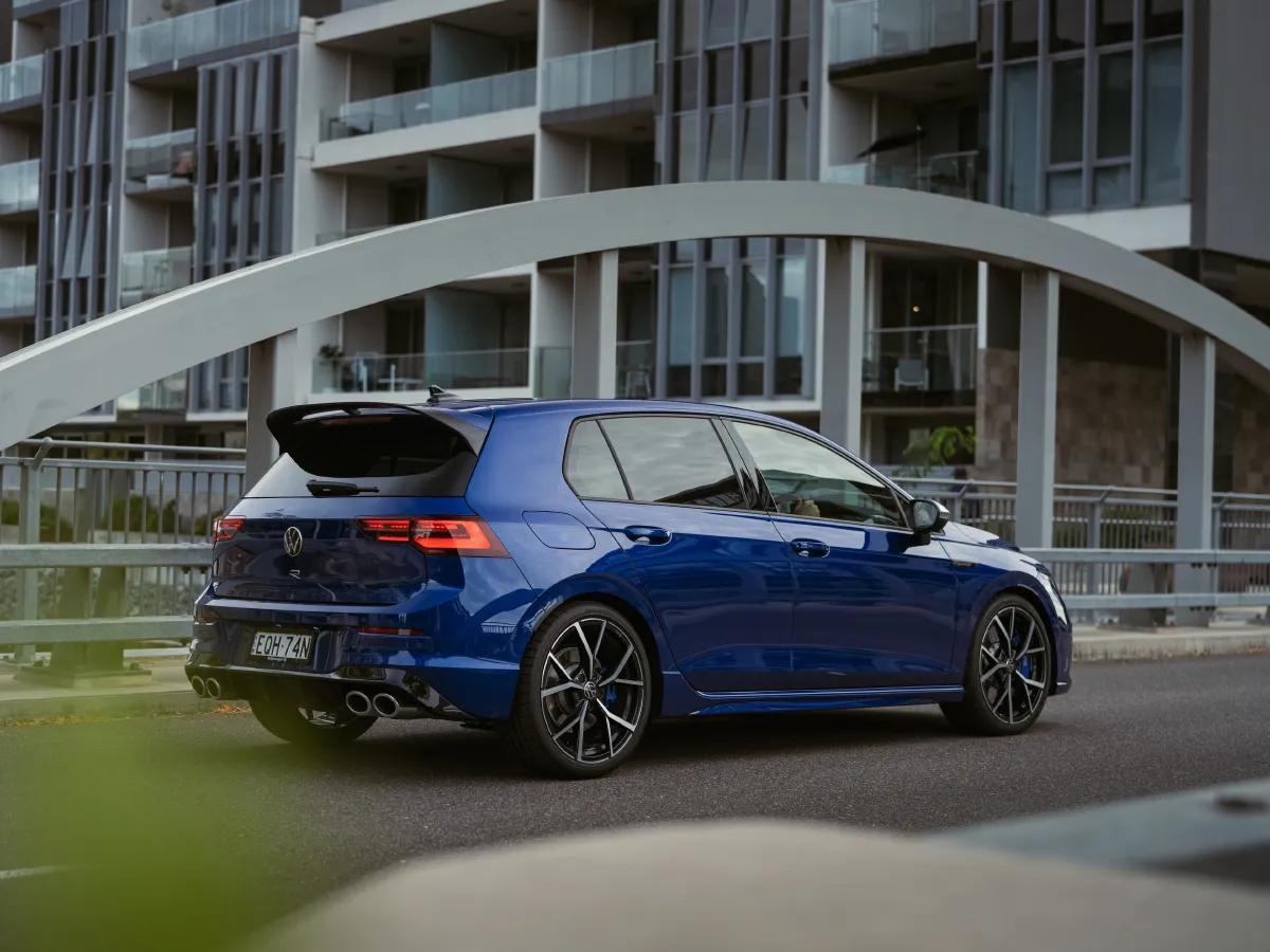 2011 Volkswagen Golf 2.0T 256HP L4 6DCT,autocango,china used car exporter,china ev exporter,chinese used car exporter,chinese used ev exporter