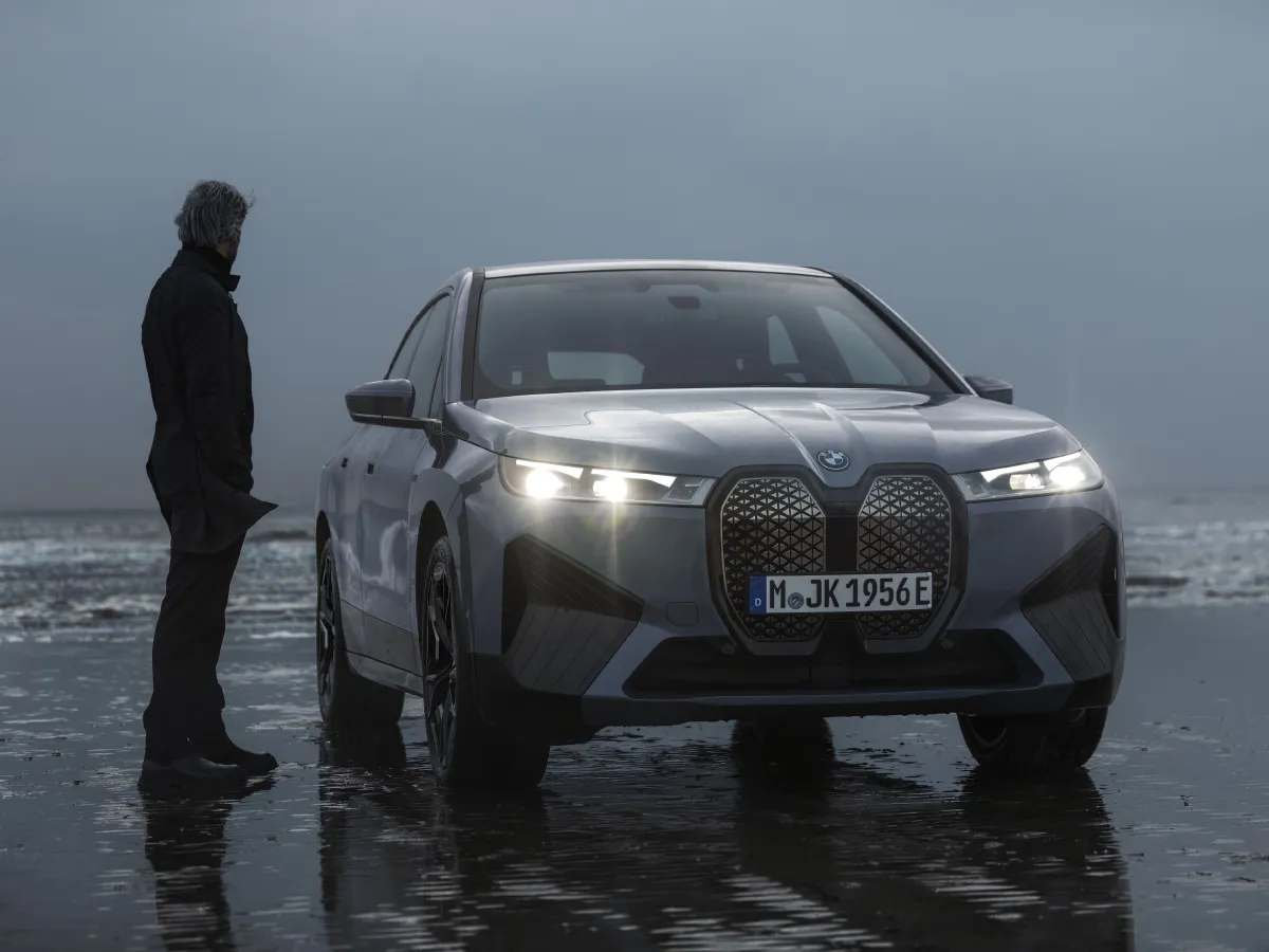 BMW iX,autocango,china used car exporter,china ev exporter,chinese used car exporter,chinese used ev exporter