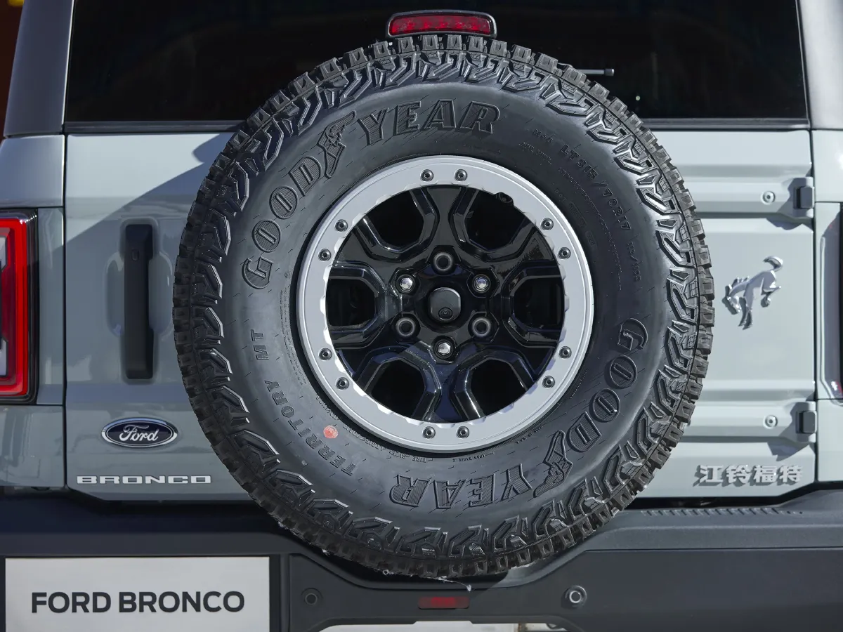 Ford Bronco,autocango,china used car exporter,china ev exporter,chinese used car exporter,chinese used ev exporter