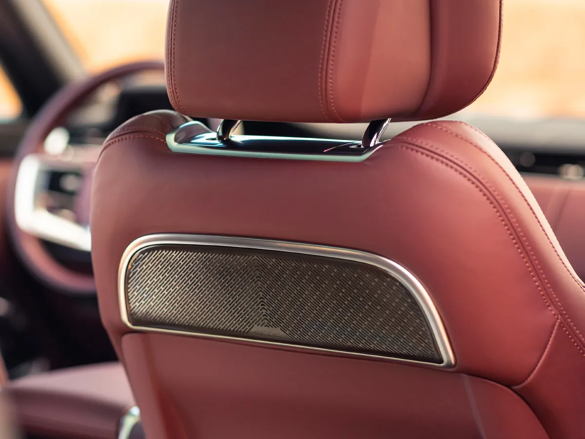 Land Rover Range Rover,autocango,china used car exporter,china ev exporter,chinese used car exporter,chinese used ev exporter